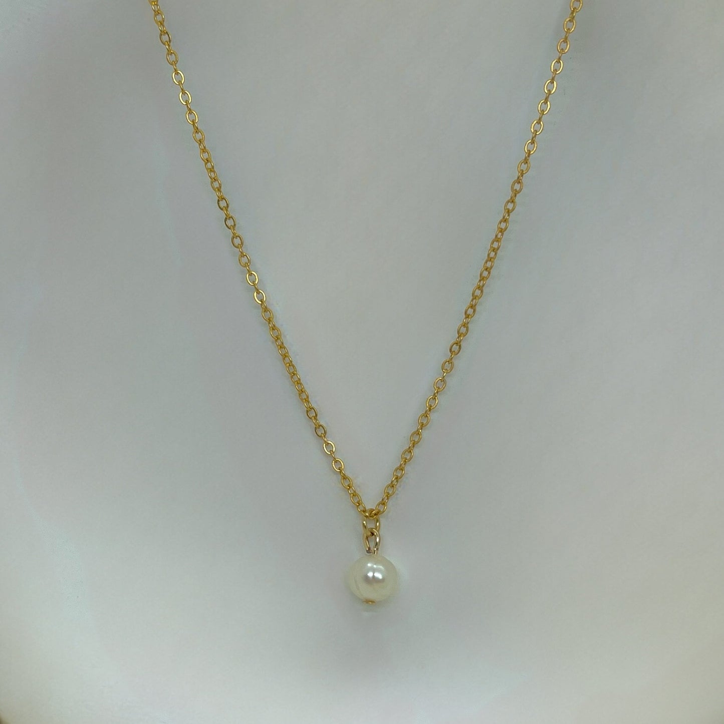 freshwater pearl necklace
