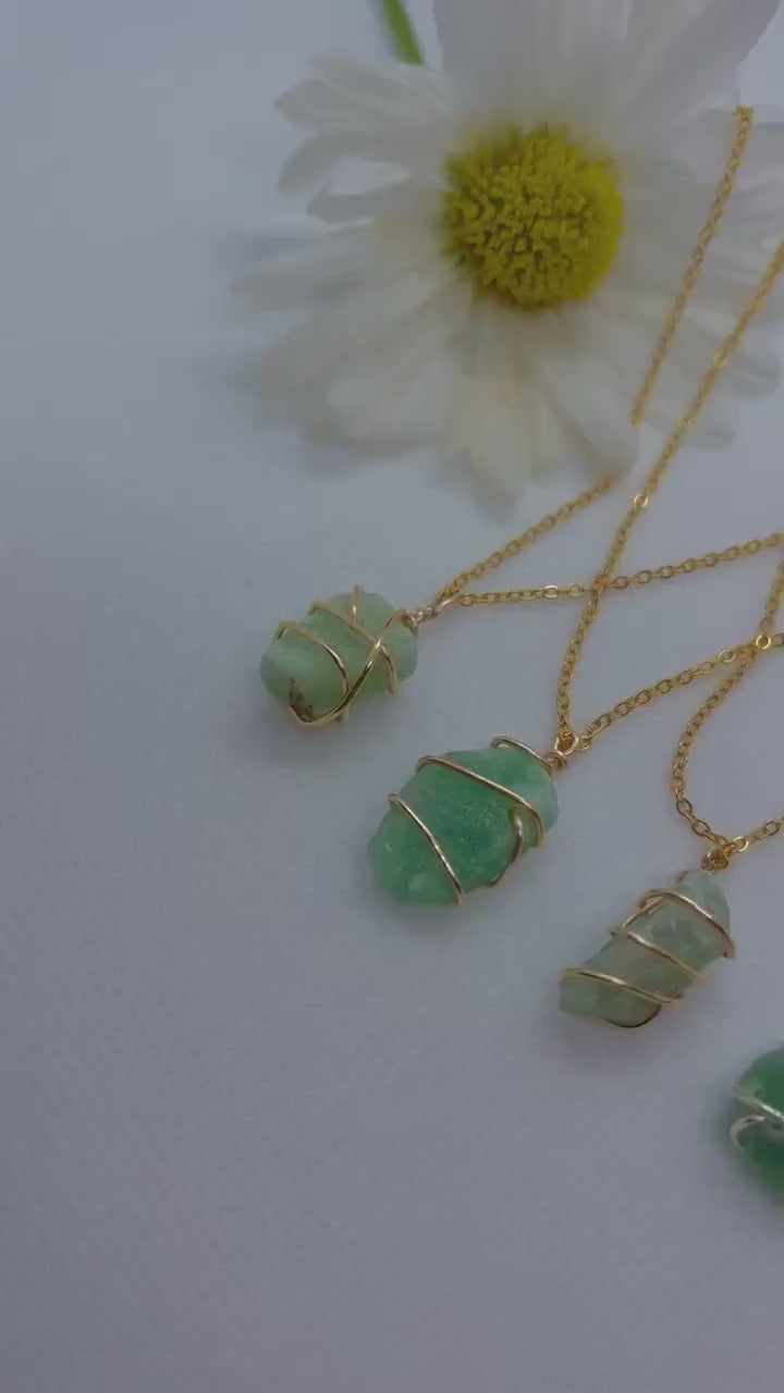 green aventurine necklace, dainty raw crystal necklace, healing crystal necklace, gifts for her